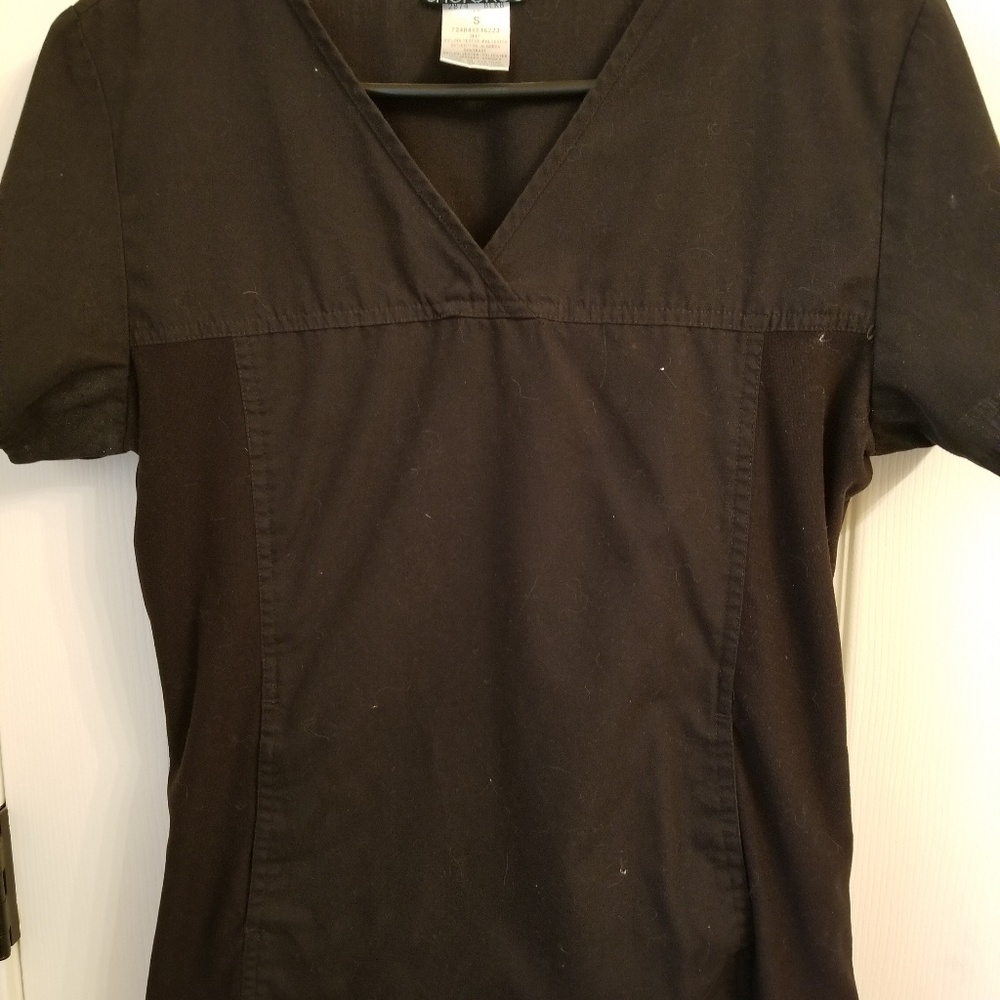 Cherokee women's scrub top